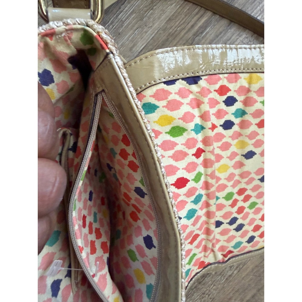 Sarah Violet Straw Woven Crossbody Bag Tan Patent Trim Small Summer Purse‎ - Picture 7 of 16